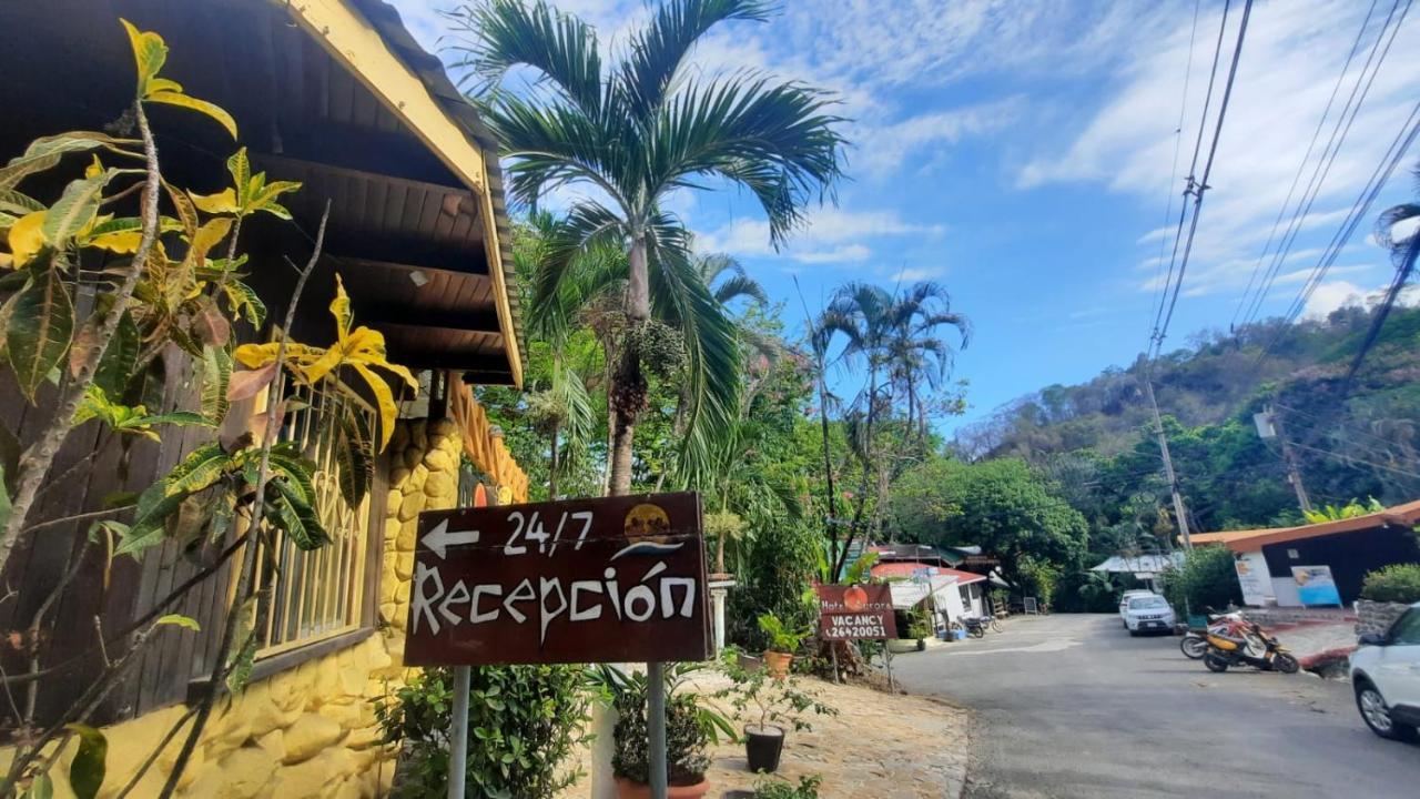 Hotel Aurora Montezuma Exterior foto
